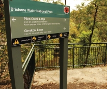 Girrakool Loop Track and Piles Creek Loop (Signpost at Illoura Lookout), Brisbane Water National Park