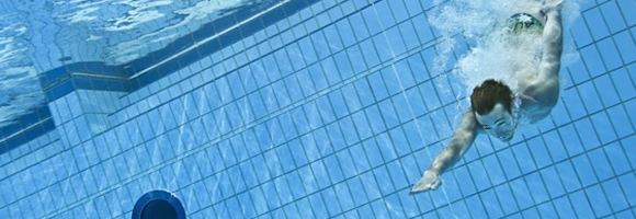 Energy efficient aquatic centre