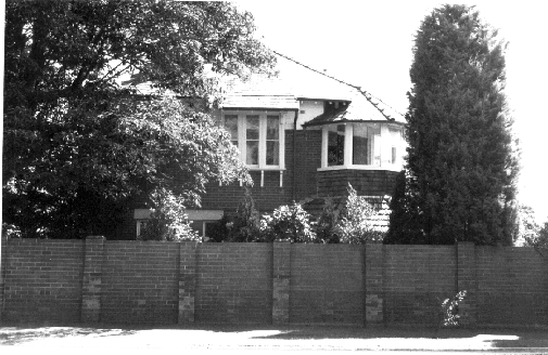 38 Telegraph Road, Pymble; Image by: Robert Moore, Penelope Pike, Helen Proudfoot