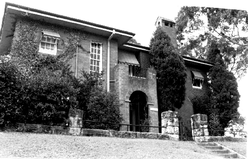 Hoffbank 33 Church Street, Pymble; by: Robert Moore, Penelope Pike, Helen Proudfoot