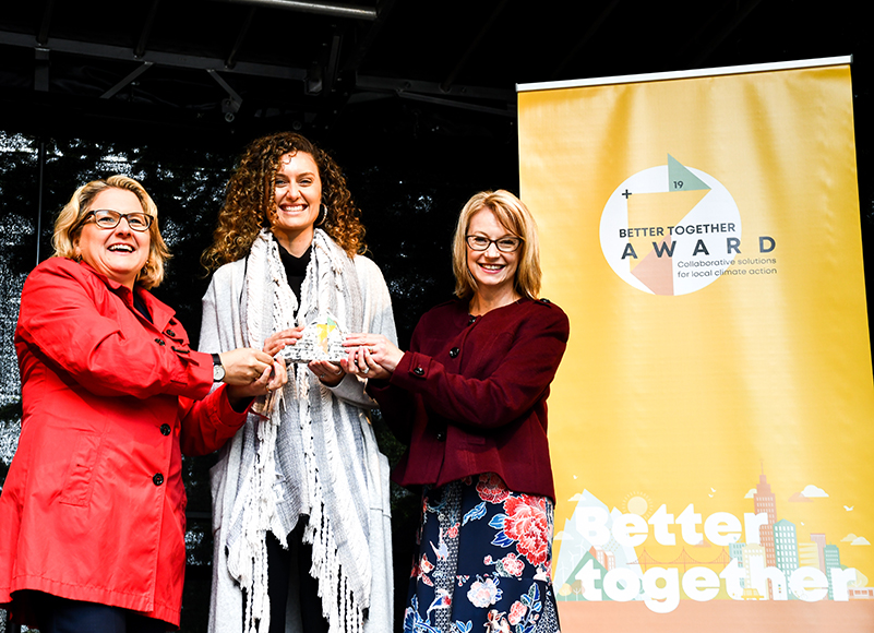 At Heidelberg (L-R), German Environment Minister, Svenja Schulze, with award winners  XDI Sydney’s Jackie Lamb and NSW Office of Environment and Heritage’s Carla Wilson